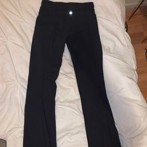 Lululemon yoga pants